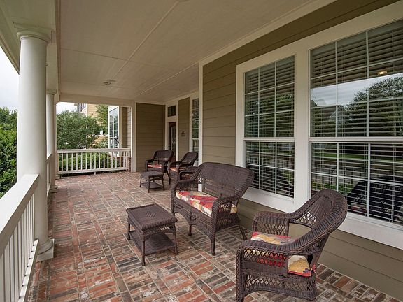 3rd image of 6109 Winter Park Dr