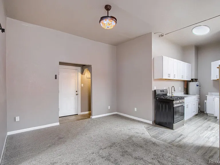 5630 Webster St #1 — Photo 5