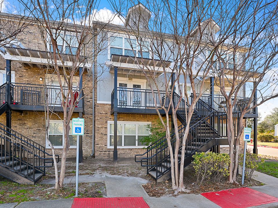 1st image of 1725 Harvey Mitchell Pkwy S #637-1
