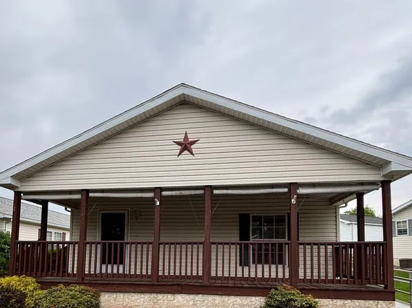 104 Boyer Rd, Royersford, PA 19468
