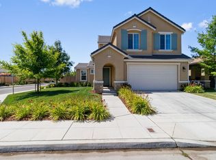 3494 Bellaire Ave, Clovis, CA 93619