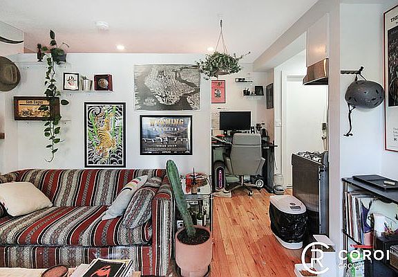 2nd image of 1130 Lafayette Ave #1