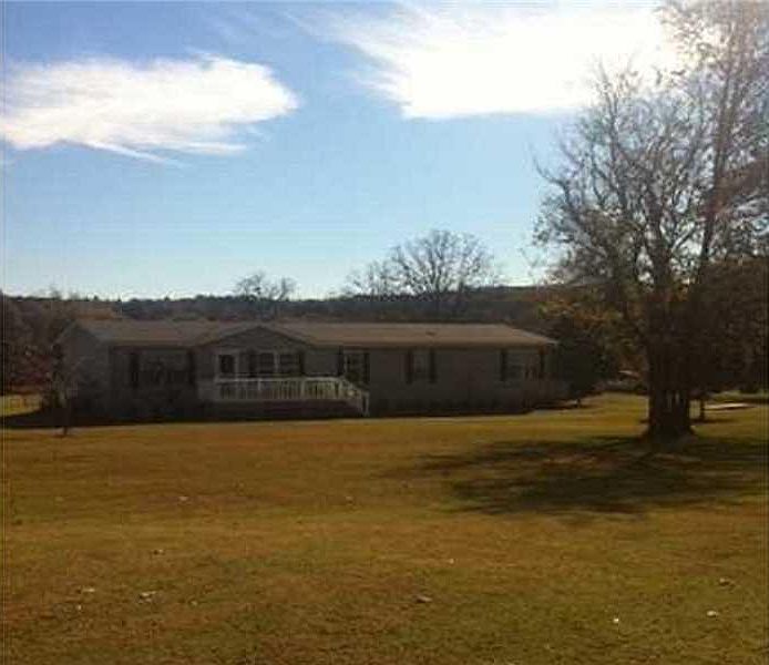 1st image of 1526 Thompson Ln