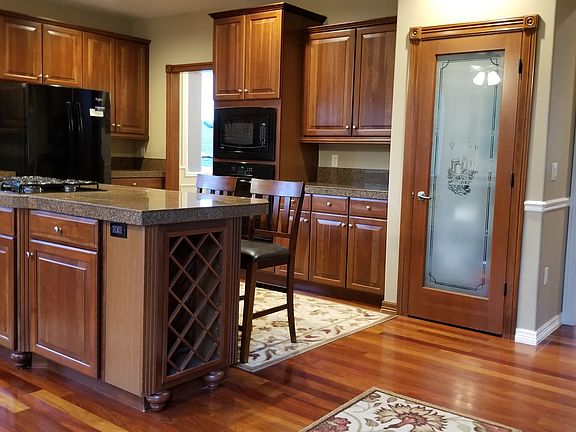 Eat in Island new appliances