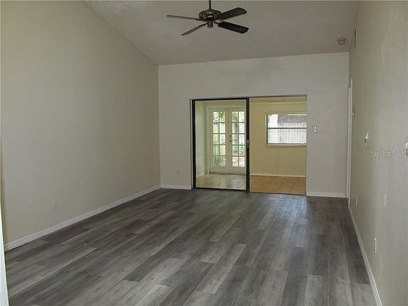 5th image of 7925 Richwood Dr