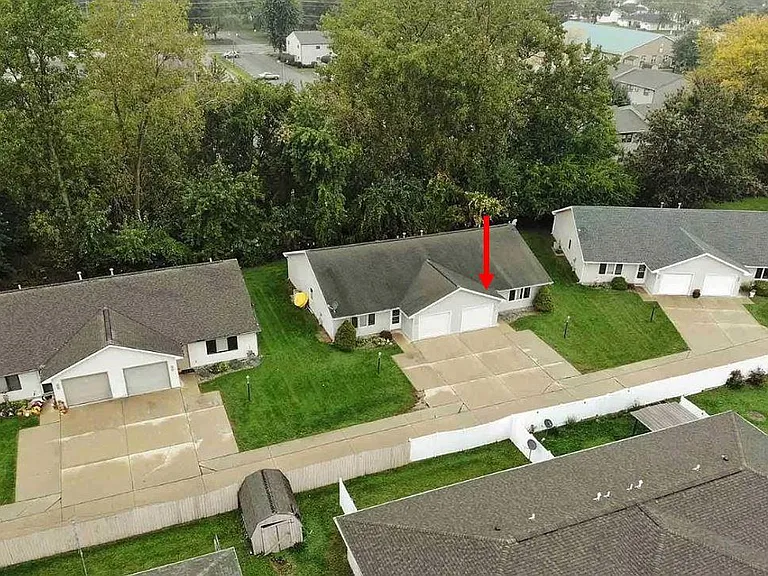 507 Apple Hill Way — Photo 2