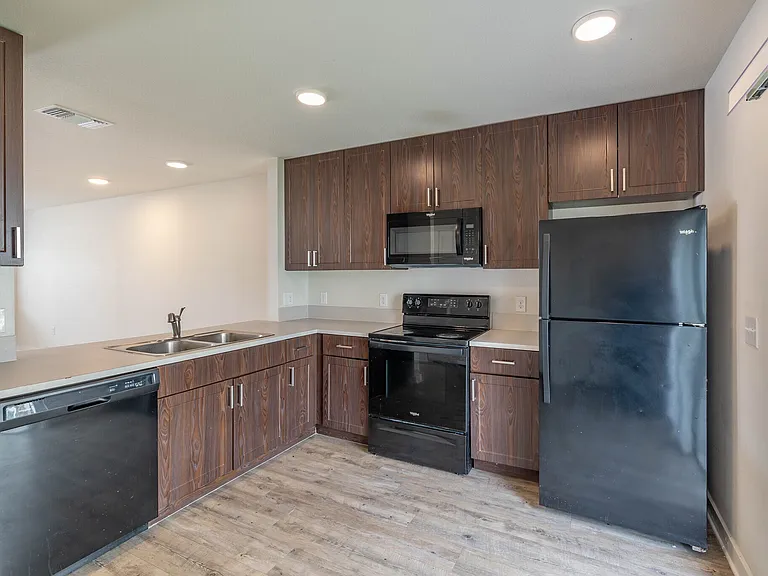 380 NE 4th Ave #17-103 — Photo 36