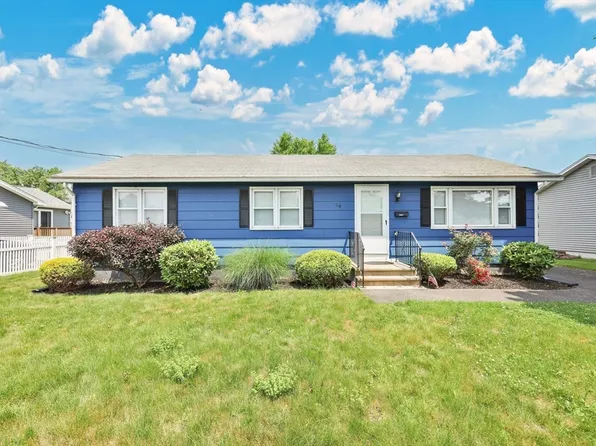 24 Daley St, Chicopee, MA 01013