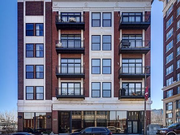2nd image of 2029 Grand Blvd APT 613