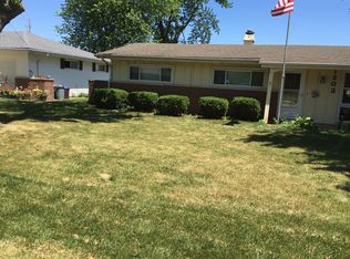 1203 Eagle Ave, Washington, IL 61571