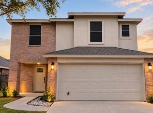 3735 Los Lagos Dr, Edinburg, TX 78542