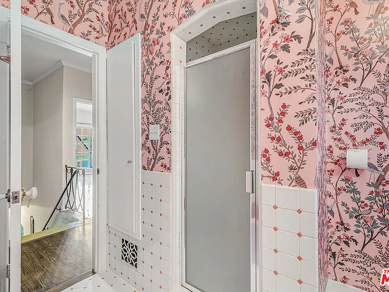 6053 Scenic Ave — Photo 23
