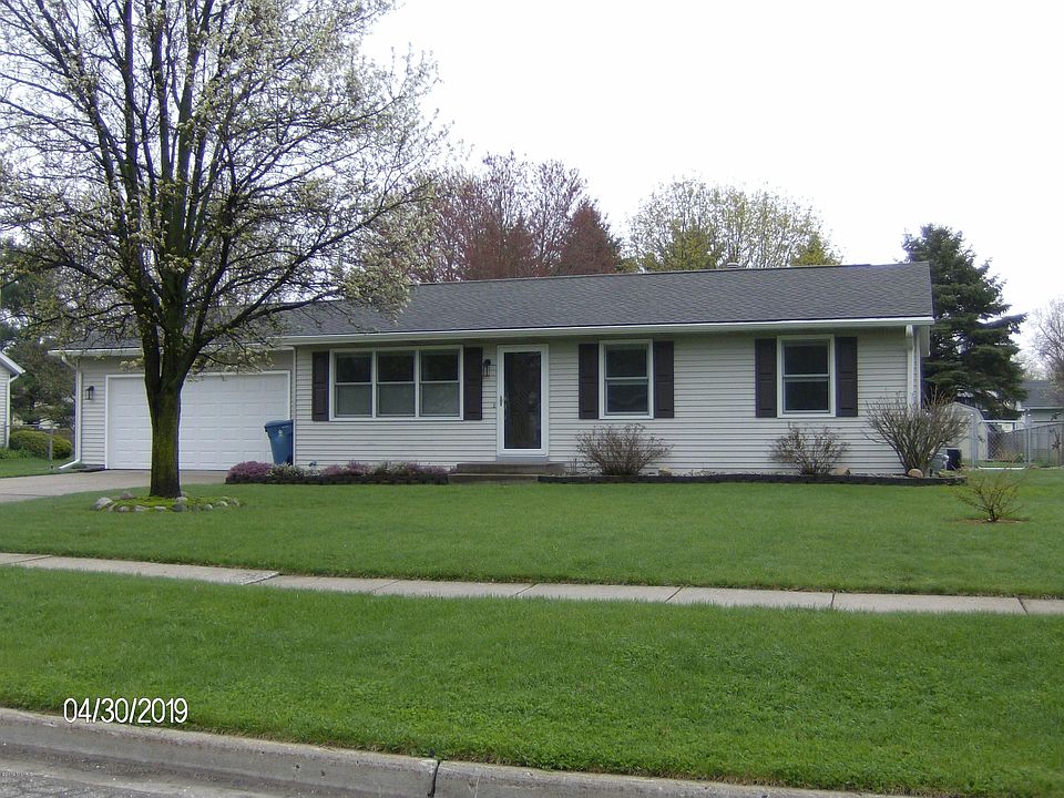 1st image of 5827 Thunder Bay St