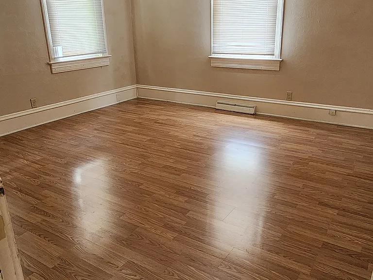 3423 W Hill St — Photo 10