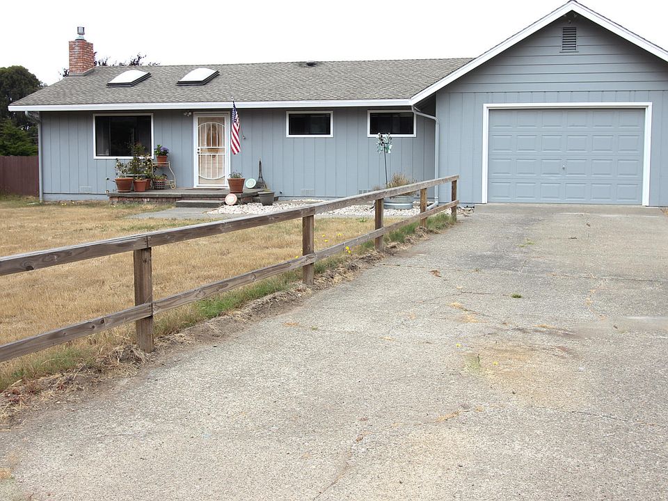 1st image of 32850 Odom Ln