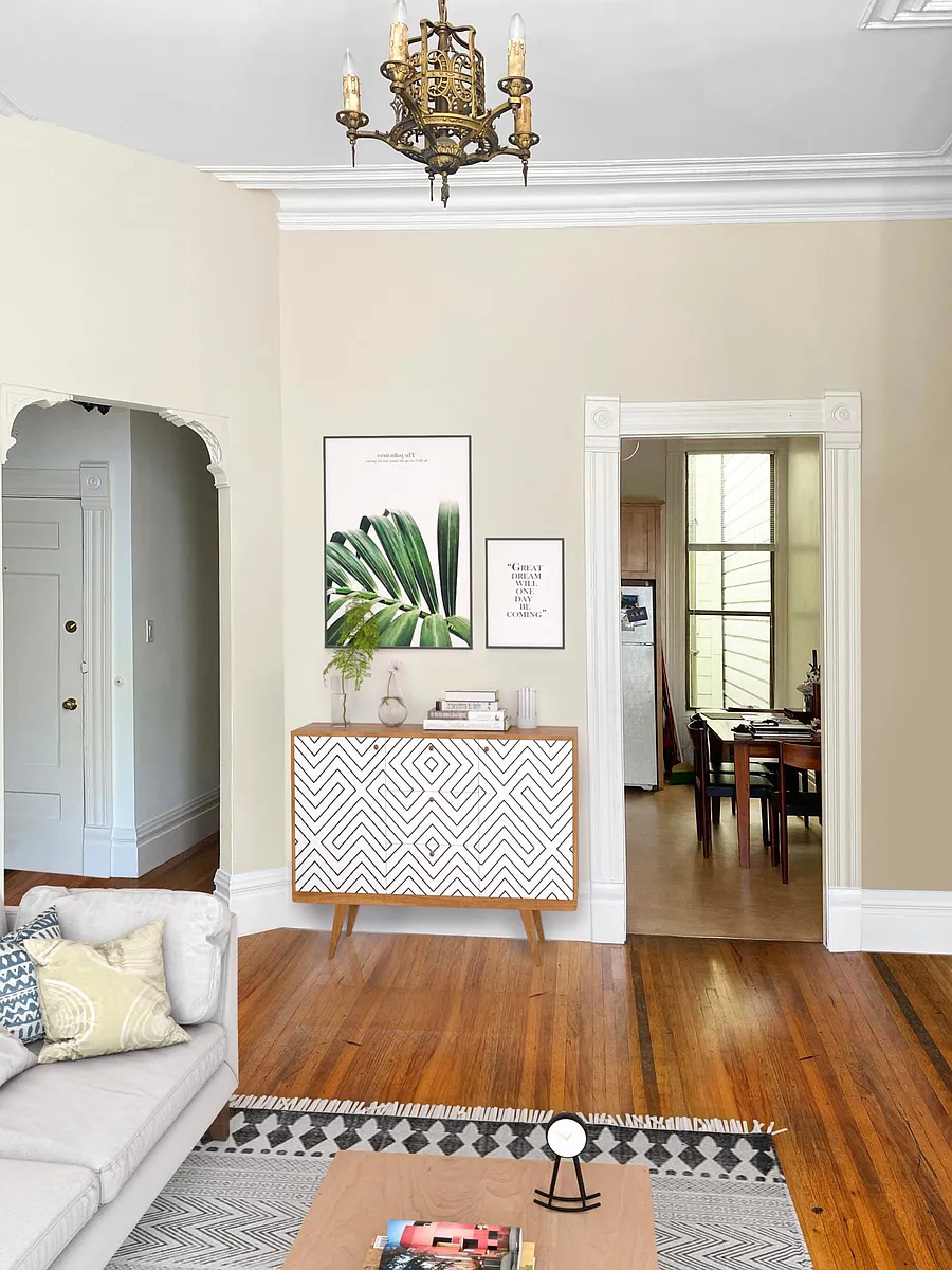 Looking towards the kitchen. Room for a desk and or ookshelves - 925 Guerrero St #3