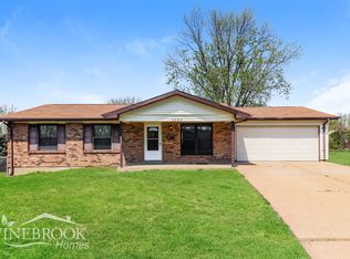 2383 Farflung Dr, Florissant, MO