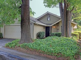 1956 University Park Dr, Sacramento, CA 95825