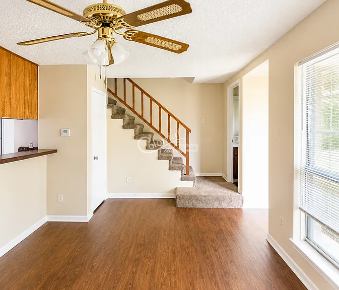 3002 Chaucer Dr #D — Photo 3