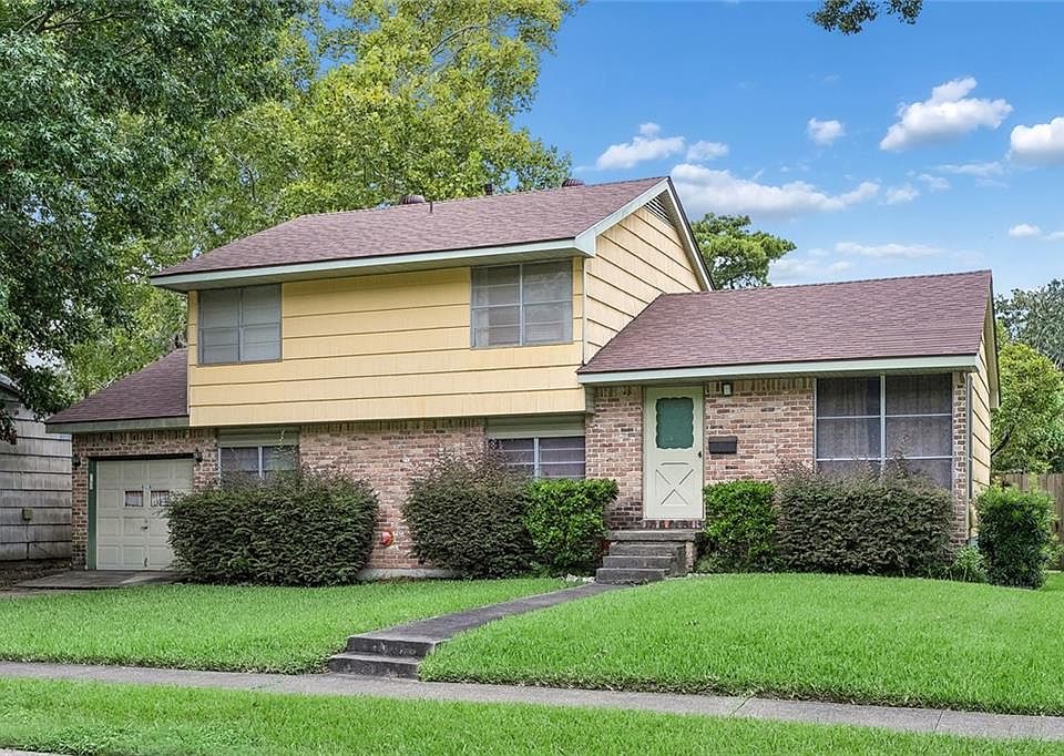 1st image of 616 Hester Ave