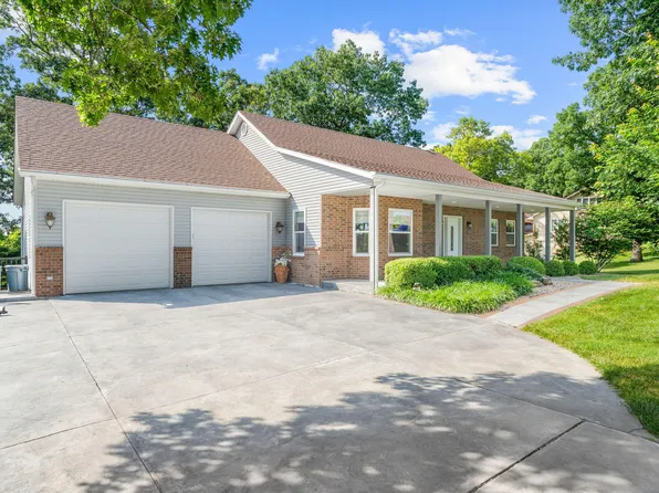 471 Table Rock Heights, Hollister, MO 65672