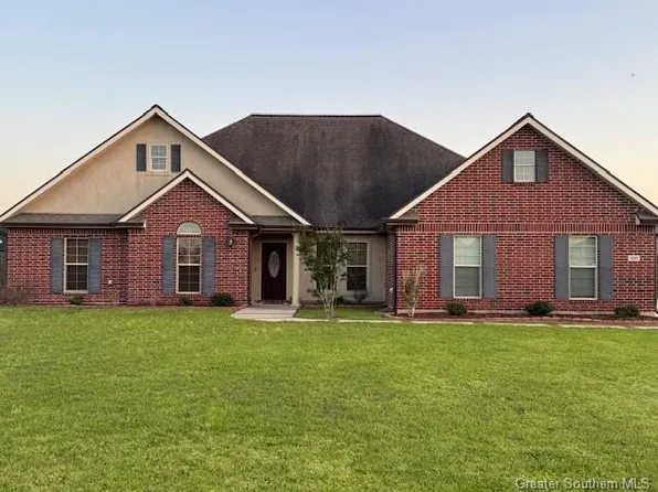 3029 Englewood Dr, Jennings, LA 70546