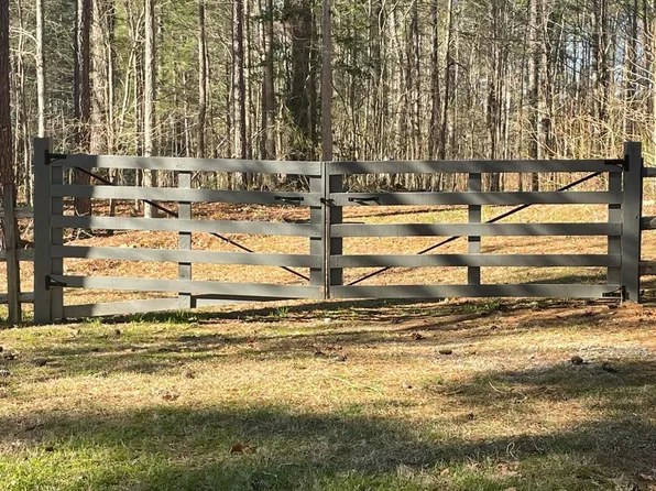 1412 Buchanan Rd, Manson, NC 27553