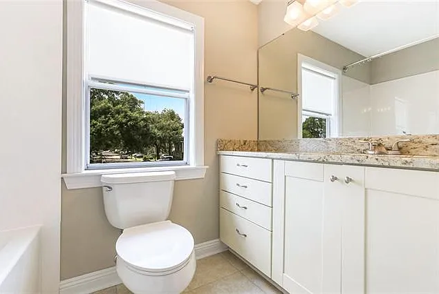 1725 Old Metairie Ln — Photo 19