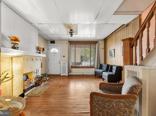 5947 Media St, Philadelphia, PA 19151
