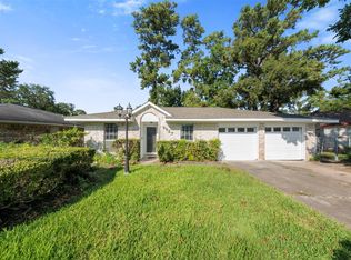 9627 Glenwood Forest Dr, Houston, TX 77078