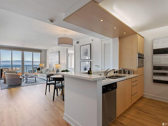 4th image of 229 Brannan St Unit 9C