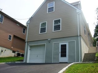 16 Hillcrest Ave, Ossining, NY 10562