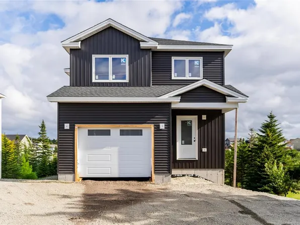 202 St Thomas Line, Paradise, NL A1L2S4