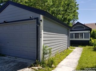 11744 Spring Ridge Dr, San Antonio, TX 78249