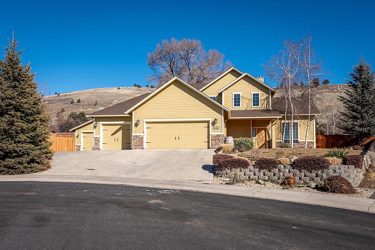 2703 Sierra Heights Dr, Klamath Falls, OR 97603 Zillow