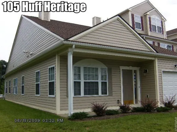 105 Huff Heritage Ln, Christiansburg, VA 24073