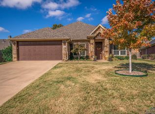 1203 Encore Cir, Longview, TX 75605