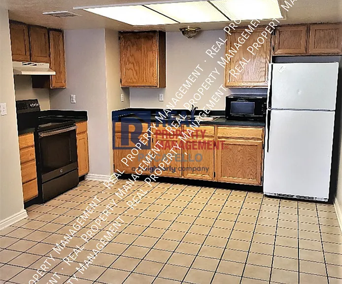 324 Fredregill Rd #4 — Photo 2