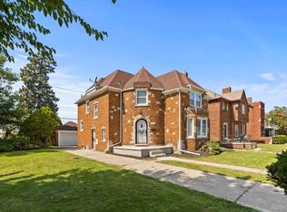 17589 Kentucky St, Detroit, MI 48221