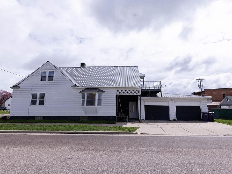 1st image of 23743 Adams STREET