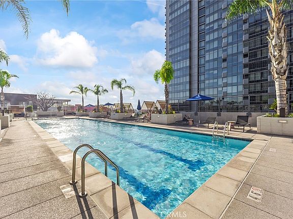 4th image of 1100 S Grand Ave #109