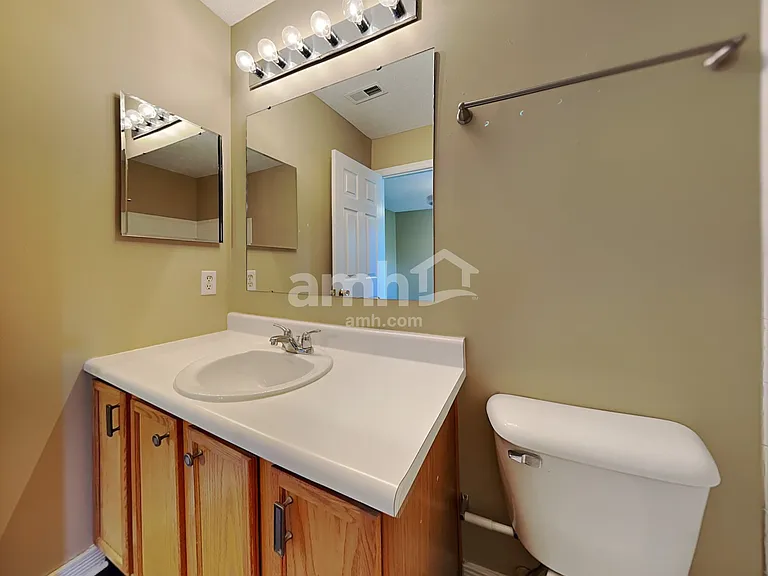127 Strawberry Fields Dr — Photo 9
