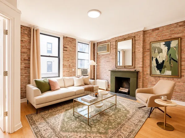 82 Christopher Street image 1 of 15