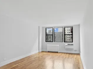 1700 Grand Concourse 14H image 1 of 11
