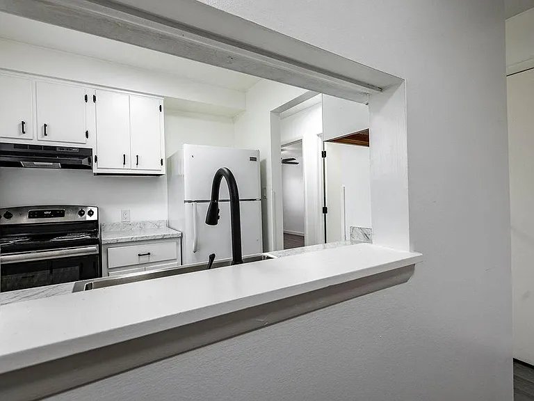 Call or text Direct for Showing

Apply at

Under Rental's

Enjoy the convenience of city living along with the charm of country living. The Post Office and Library, a host of restaurants and stores, all kinds of service