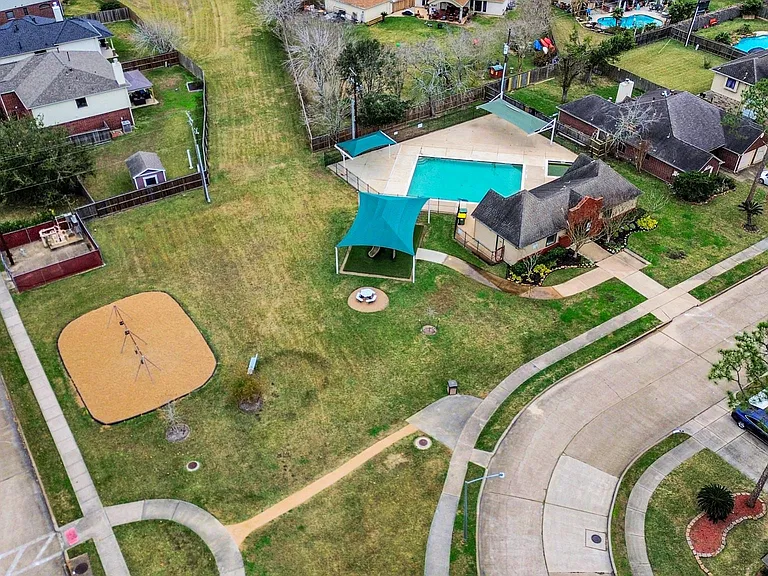 1103 Lake Shore Dr — Photo 30