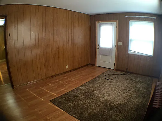 6 bed, 2567 sqft, $2,250 — Photo 4