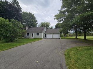 82 Fuller Rd, Hermon, ME 04401