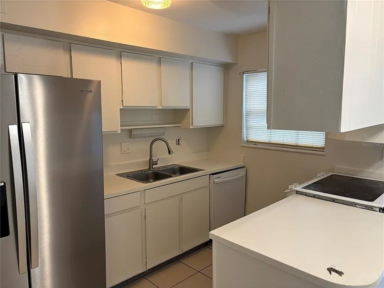 5325 Curry Ford Rd #H101 — Photo 8