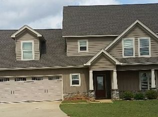 18 Night Hawk Ct, Fort Mitchell, AL 36856